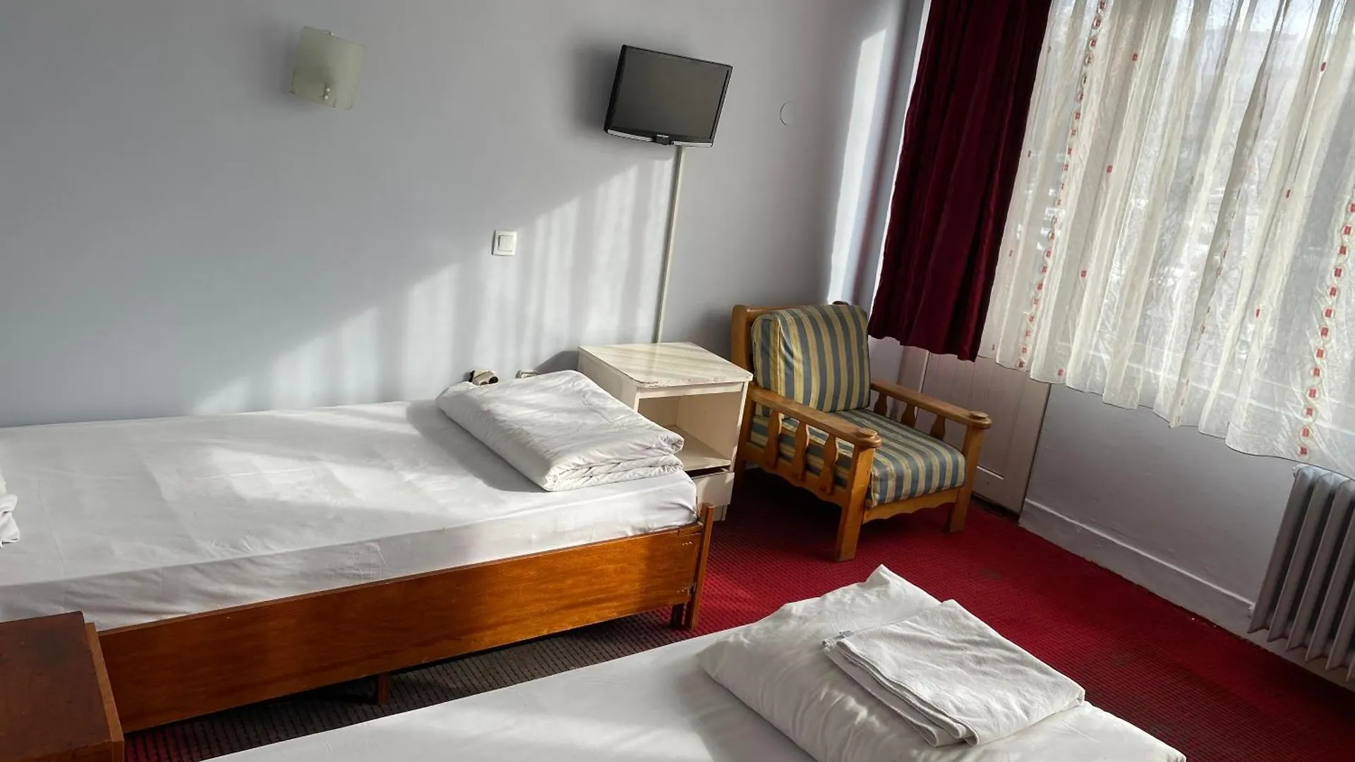 Oez Altinbasak Otel Ankara